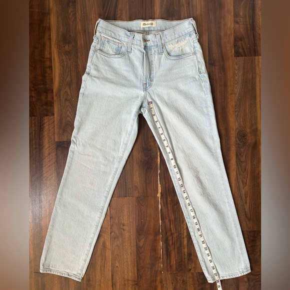 Madewell Women's Light Wash Straight Leg Jeans - Picture 10 of 13